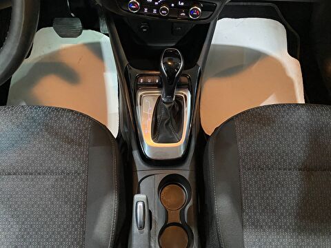 2024 Benzin Otomatik Opel Crossland Beyaz Gürel Tasarım Aksesuar Otomotiv San. Tic. Ltd. Şti.