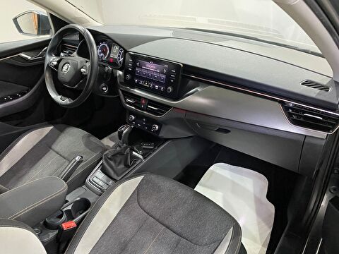 2022 Benzin Otomatik Skoda Scala Gri Gürel Tasarım Aksesuar Otomotiv San. Tic. Ltd. Şti.