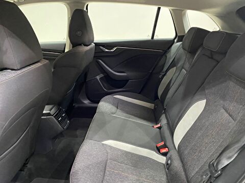 2022 Benzin Otomatik Skoda Scala Gri Gürel Tasarım Aksesuar Otomotiv San. Tic. Ltd. Şti.