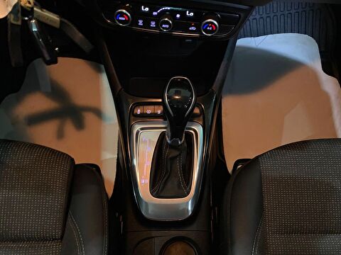 2021 Benzin Otomatik Opel Crossland Gri Gürel Tasarım Aksesuar Otomotiv San. Tic. Ltd. Şti.