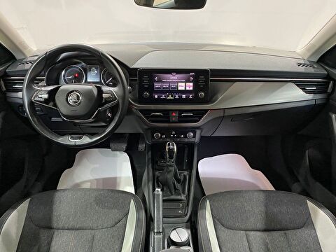 2023 Benzin Otomatik Skoda Scala Gümüş Gri Gürel Tasarım Aksesuar Otomotiv San. Tic. Ltd. Şti.