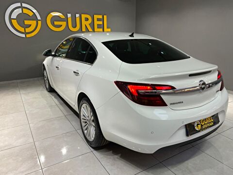 2015 Dizel Otomatik Opel Insignia Beyaz Gürel Tasarım Aksesuar Otomotiv San. Tic. Ltd. Şti.