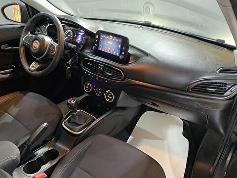2023 Dizel Manuel Fiat Egea Gri Gürel Tasarım Aksesuar Otomotiv San. Tic. Ltd. Şti.