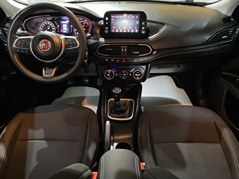 2023 Dizel Manuel Fiat Egea Gri Gürel Tasarım Aksesuar Otomotiv San. Tic. Ltd. Şti.