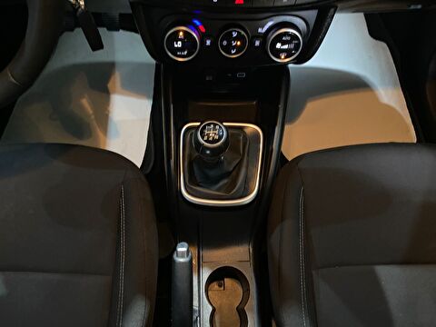 2023 Dizel Manuel Fiat Egea Gri Gürel Tasarım Aksesuar Otomotiv San. Tic. Ltd. Şti.