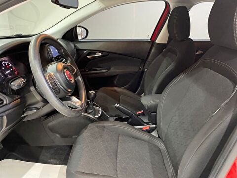 2023 Benzin Manuel Fiat Egea Cross Kırmızı Gürel Tasarım Aksesuar Otomotiv San. Tic. Ltd. Şti.