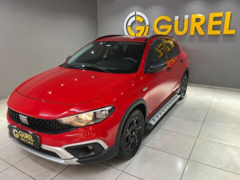 2023 Benzin Manuel Fiat Egea Cross Kırmızı Gürel Tasarım Aksesuar Otomotiv San. Tic. Ltd. Şti.