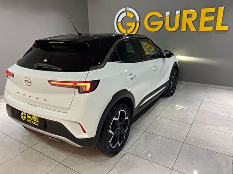2022 Benzin Otomatik Opel Mokka Beyaz Gürel Tasarım Aksesuar Otomotiv San. Tic. Ltd. Şti.