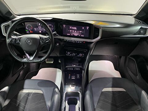 2022 Benzin Otomatik Opel Mokka Beyaz Gürel Tasarım Aksesuar Otomotiv San. Tic. Ltd. Şti.