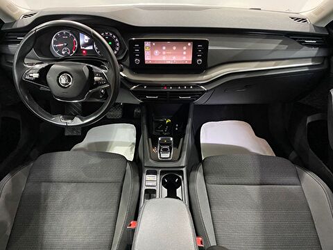 2022 Hybrid Otomatik Skoda Octavia Gümüş Gri Gürel Tasarım Aksesuar Otomotiv San. Tic. Ltd. Şti.