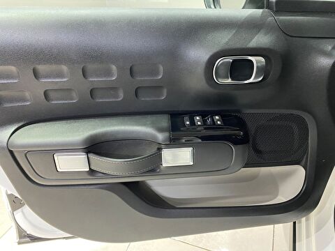 2023 Benzin Manuel Citroen C3 Beyaz Gürel Tasarım Aksesuar Otomotiv San. Tic. Ltd. Şti.