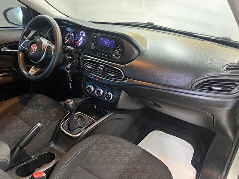 2022 Benzin Manuel Fiat Egea Beyaz Gürel Tasarım Aksesuar Otomotiv San. Tic. Ltd. Şti.