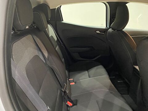 2026 Benzin Otomatik Renault Clio Gri Gürel Tasarım Aksesuar Otomotiv San. Tic. Ltd. Şti.