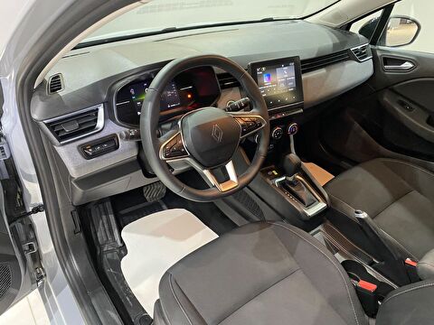 2026 Benzin Otomatik Renault Clio Gri Gürel Tasarım Aksesuar Otomotiv San. Tic. Ltd. Şti.