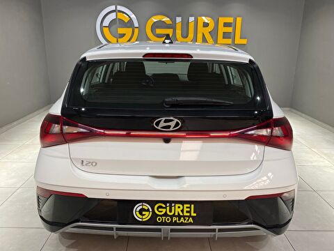 2024 Benzin Otomatik Hyundai i20 Beyaz Gürel Tasarım Aksesuar Otomotiv San. Tic. Ltd. Şti.