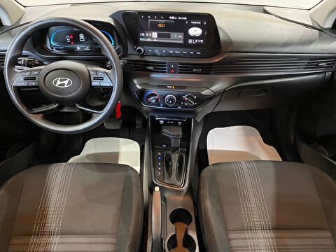 2024 Benzin Otomatik Hyundai i20 Beyaz Gürel Tasarım Aksesuar Otomotiv San. Tic. Ltd. Şti.