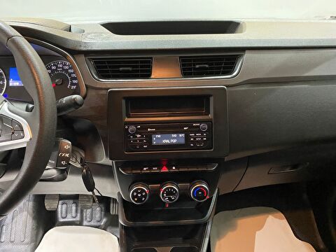 2023 Dizel Manuel Renault Express Van Beyaz Gürel Tasarım Aksesuar Otomotiv San. Tic. Ltd. Şti.