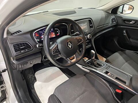 2023 Benzin Otomatik Renault Megane Beyaz Gürel Tasarım Aksesuar Otomotiv San. Tic. Ltd. Şti.