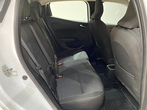 2023 Benzin Manuel Renault Clio Beyaz Gürel Tasarım Aksesuar Otomotiv San. Tic. Ltd. Şti.