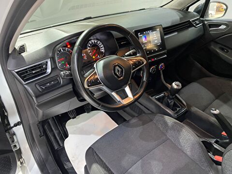 2023 Benzin Manuel Renault Clio Beyaz Gürel Tasarım Aksesuar Otomotiv San. Tic. Ltd. Şti.