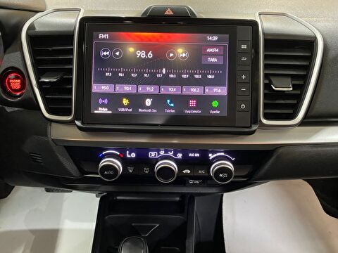 2022 Benzin Otomatik Honda City Beyaz Gürel Tasarım Aksesuar Otomotiv San. Tic. Ltd. Şti.