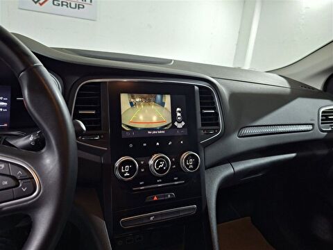 renault, megane, sedan 1.3 tce touch edc, otomatik, benzin 2.el otomobil | renew 14