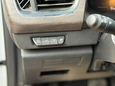 renault, kangoo multix, 1.3 tce ıconic edc, otomatik, benzin 2.el otomobil | renew 9