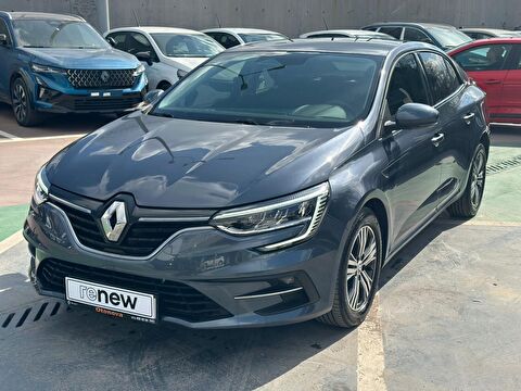 Sedan 1.3 TCe Touch EDC, 2. el otomobil | renew