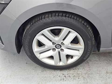 renault, clio, 1.0 tce evolution x-tronic, otomatik, benzin 2.el otomobil | renew 9