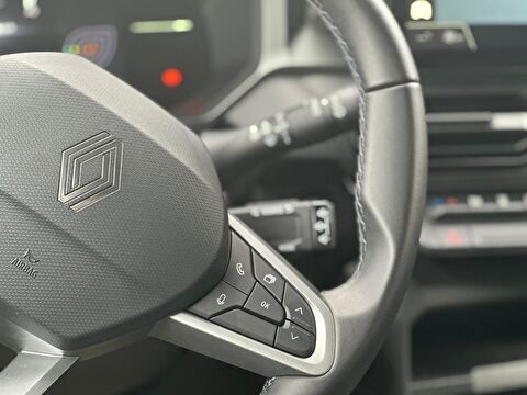 renault, duster, suv 1.6 e-tech techno otomatik, otomatik, hybrid 2.el otomobil | renew 14