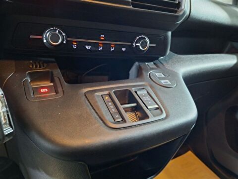 citroen, berlingo, 1.5 bluehdı plus eat8, otomatik, dizel 2.el otomobil | renew 10