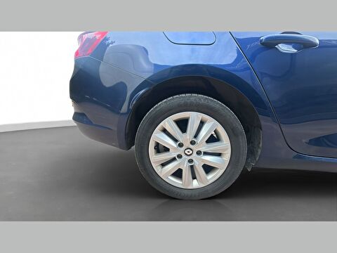 renault, megane, sedan 1.3 tce touch edc, otomatik, benzin 2.el otomobil | renew 9