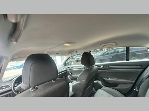 renault, megane, sedan 1.3 tce touch edc, otomatik, benzin 2.el otomobil | renew 21