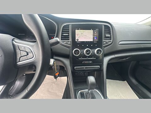 renault, megane, sedan 1.3 tce touch edc, otomatik, benzin 2.el otomobil | renew 13