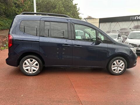 renault, kangoo multix, combi 1.3 tce ıconic edc, otomatik, benzin 2.el otomobil | renew 8
