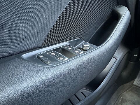 audi, a3, sedan 35 tfsı dynamic s-tronic, otomatik, benzin 2.el otomobil | renew 30