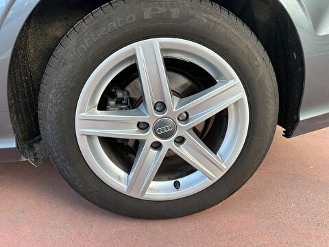 audi, a3, sedan 35 tfsı dynamic s-tronic, otomatik, benzin 2.el otomobil | renew 28