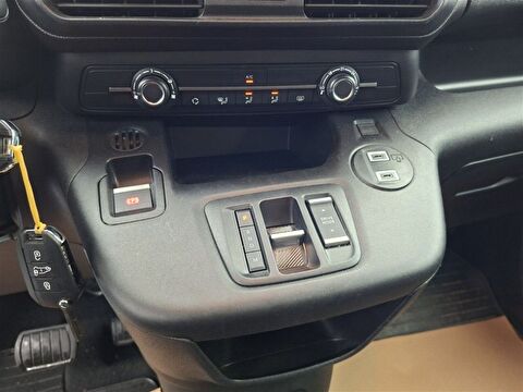 opel, combo, 1.5 d essential, otomatik, dizel 2.el otomobil | renew 11