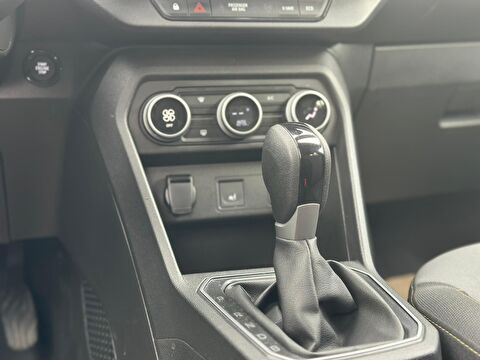 dacia, jogger, mpv 1.6 tce hybrid extreme otomatik, otomatik, hybrid 2.el otomobil | renew 23