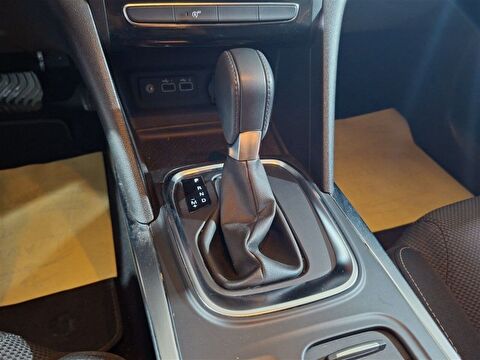 renault, megane, sedan 1.3 tce touch edc, otomatik, benzin 2.el otomobil | renew 14