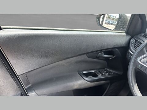 fiat, egea cross, 1.4 fire street trctn+ gsr, manuel, benzin 2.el otomobil | renew 18