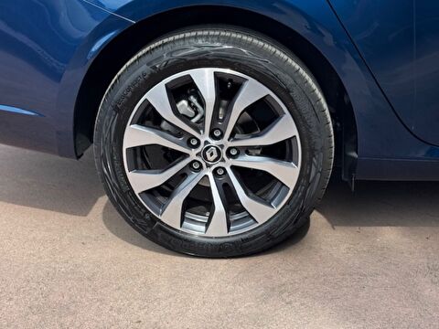 renault, megane, sedan 1.3 tce ıcon edc, otomatik, benzin 2.el otomobil | renew 12