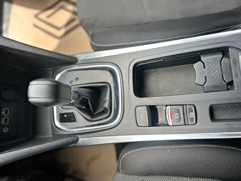 renault, megane, sedan 1.3 tce touch edc, otomatik, benzin 2.el otomobil | renew 10