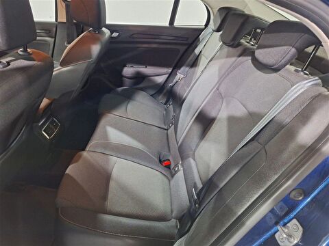 renault, megane, sedan 1.3 tce touch edc, otomatik, benzin 2.el otomobil | renew 8
