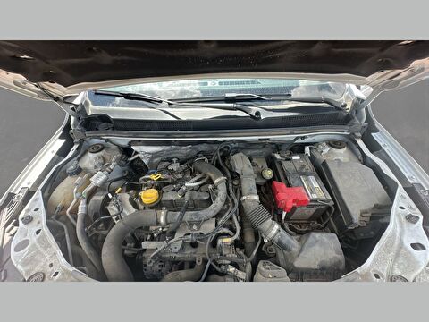 dacia, sandero stepway, sandero 1.0 turbo stepway comfort x-tronic, otomatik, benzin 2.el otomobil | renew 22