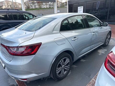 renault, megane, sedan 1.3 tce touch edc, otomatik, benzin 2.el otomobil | renew 17