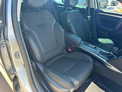 renault, megane, sedan 1.3 tce ıcon edc, otomatik, benzin 2.el otomobil | renew 9