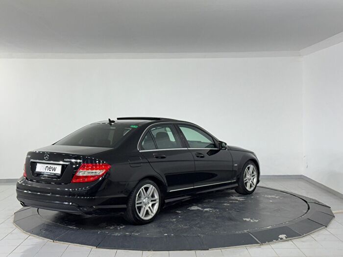 Mercedes-Benz C Serisi 8