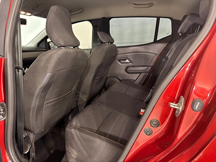 Dacia Sandero Stepway 1.0 Turbo Prestige X-Tronic araç görseli 16