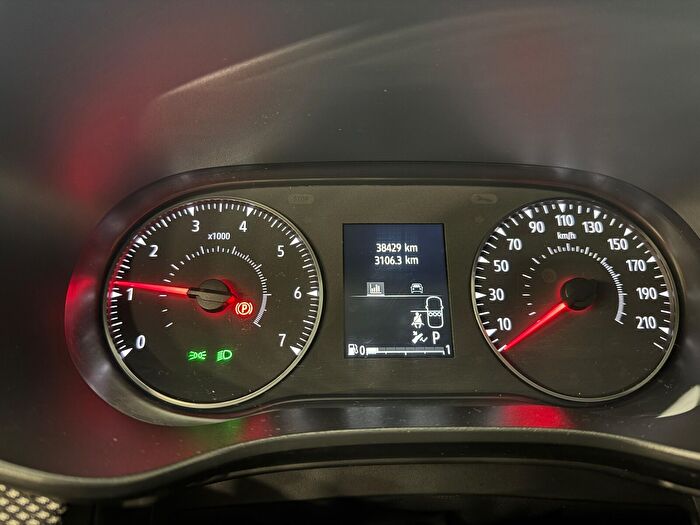 Dacia Sandero Stepway 1.0 Turbo Prestige X-Tronic araç görseli 17